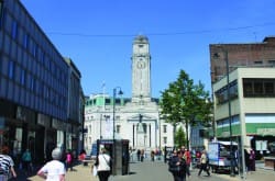 AboutLuton1-250×165